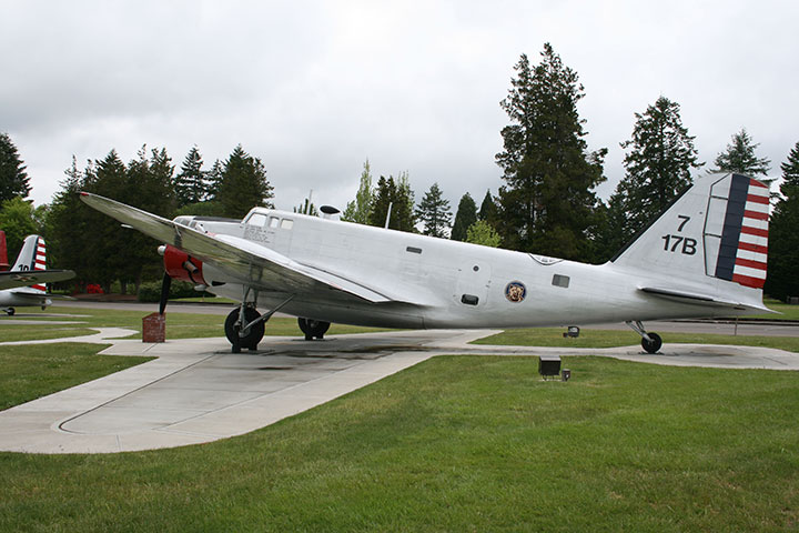 Warbirds And Airshows - McChord AFB Museum